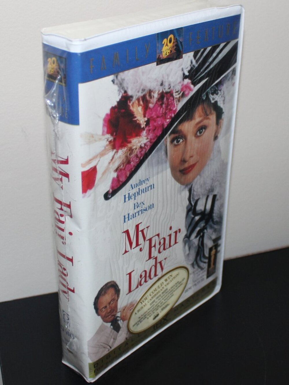 3/$55β€οΈsealed watermarked 1996 MY FAIR LADY (1964) Clamshell VHS Audrey Hepburn